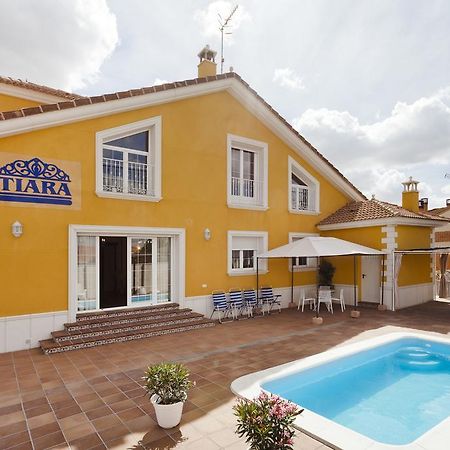Tiara Vacaciones Vila Nava de la Asuncion Exterior foto